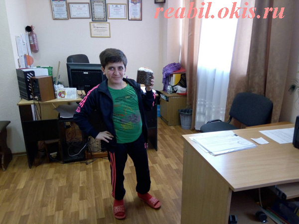 студентка Центра реабилитации инвалидов в ЛНР